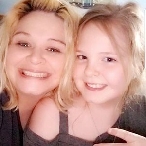 Meet your Posher, Laci